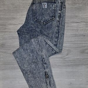 Women's Straight Leg Jeans - Blue